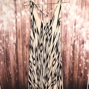 H&M | tribal print tent flowy dress cream black